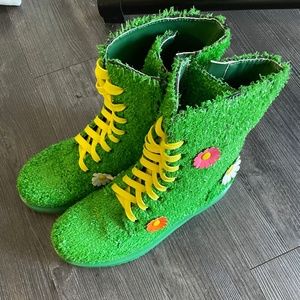 Dollskill garden boots
